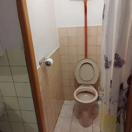 Semesterbostad Zeleny Dom Brezno